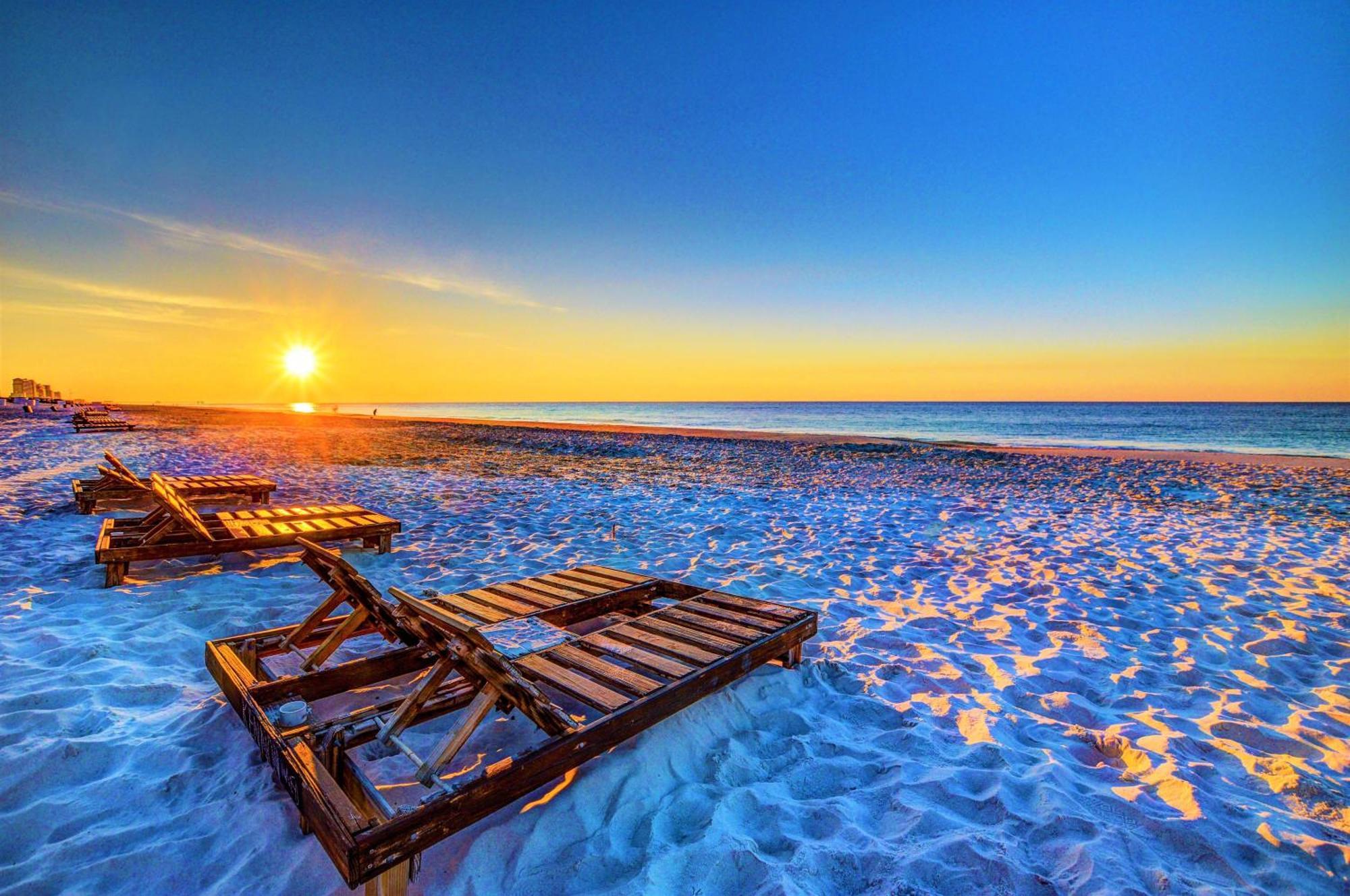 The Beach Is Only Steps Away Gulf Shores Exterior foto